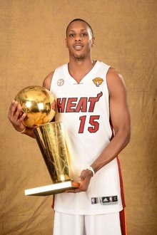 马里奥·钱莫斯