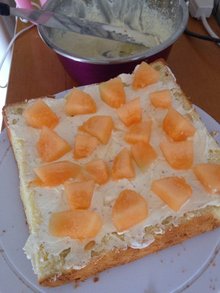 栗子蓉裱花生日蛋糕