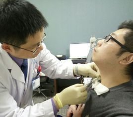 痉挛性发声障碍