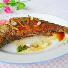 椒盐香煎海鲈鱼