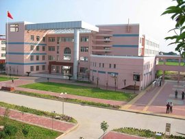 江西省余干中学