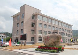 龙游县溪口小学七色阳光乡村学校少年宫