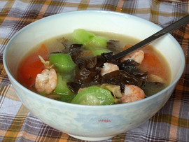 丝瓜蘑菇三鲜汤