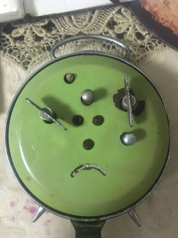 关于手动机械表后面按钮的功能_360问答