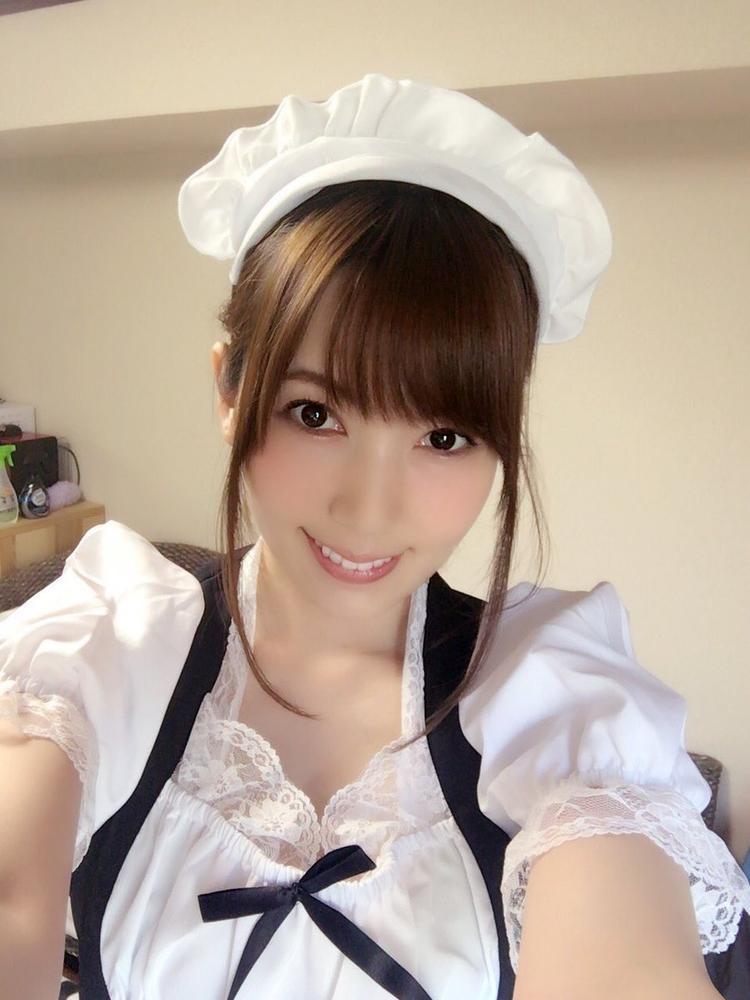 波多野结衣cosplay上瘾 这次穿上了女仆装